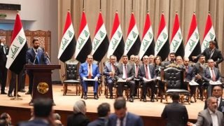 من 9 حقائب شاغرة إلى 12 وزارة تحت التجاذب.. استكمال حكومة الزيدي يصطدم بالمحاصصة
