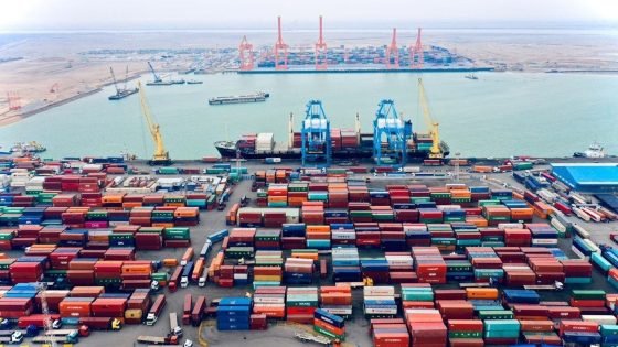 العراق يصفر الرسوم الكمركية على الغذاء والدواء لدعم استقرار الأسواق