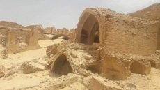 قصر الرحبة.. ذاكرة تاريخية على طريق الحج البري في صحراء النجف