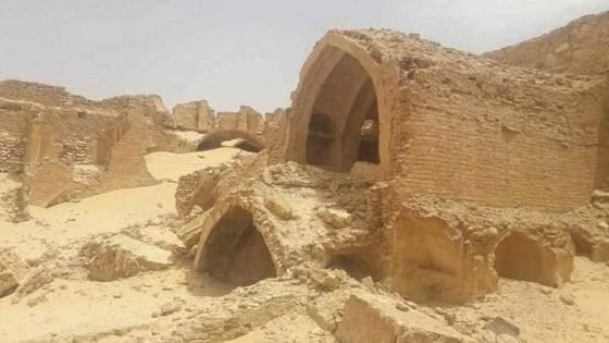 قصر الرحبة.. ذاكرة تاريخية على طريق الحج البري في صحراء النجف